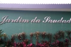 Letras de aço