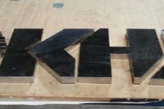 Letras_de_aço_relevo_RJ_102