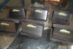 placas-homenagem-baixo-relevo-009