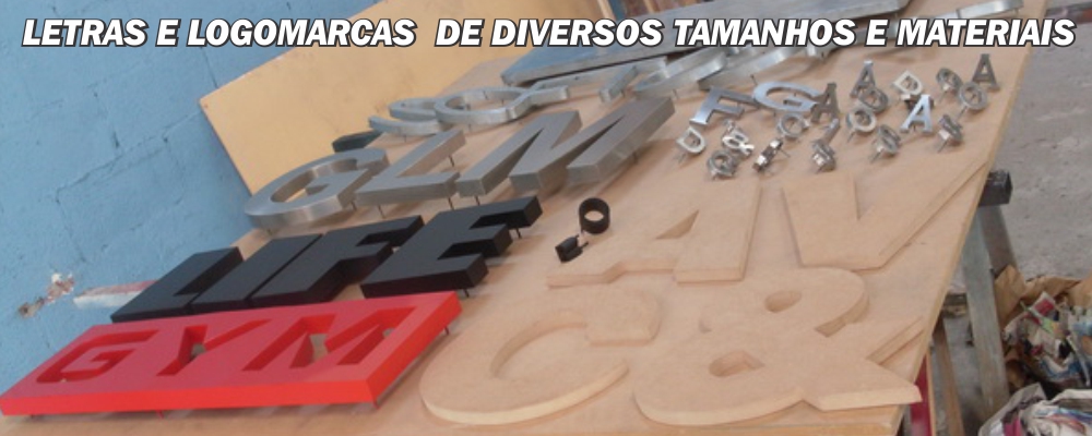 Letras em relevo, letras caixa, letras de aço escovado, letras de latão, letras de chapa galvanizada Letras em relevo, letras caixa, letras de aço escovado, letras de latão, letras de chapa galvanizada