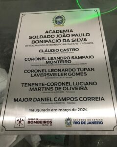 Placas de Inauguração de alumínio com gravação digital